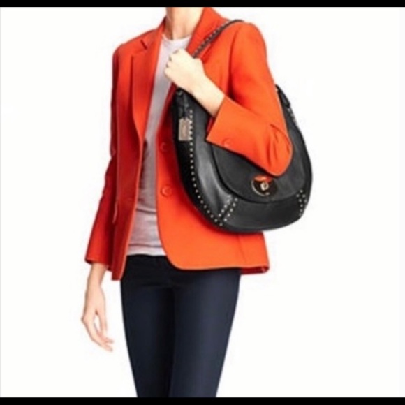 Coach CIRCLE HOBO IN STUDDED CALF LEATHER - Picture 10 of 11